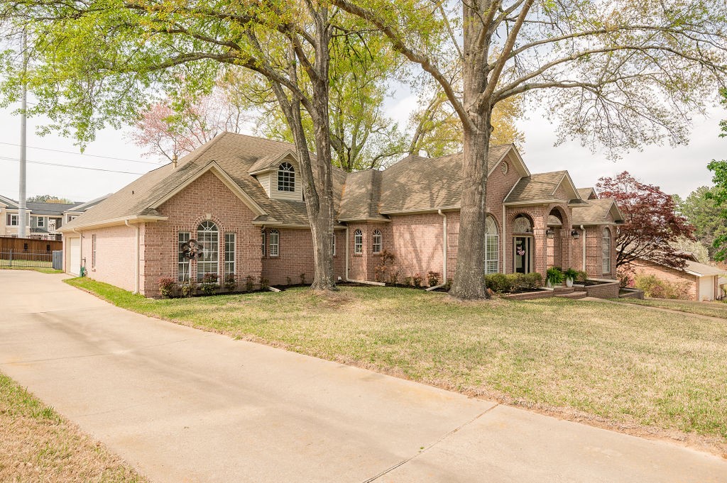3835 Lazy Creek Drive Tyler TX 75707
