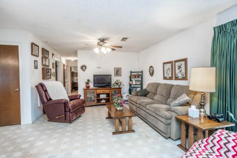 1904 Cypress Court Gainesville TX 76240