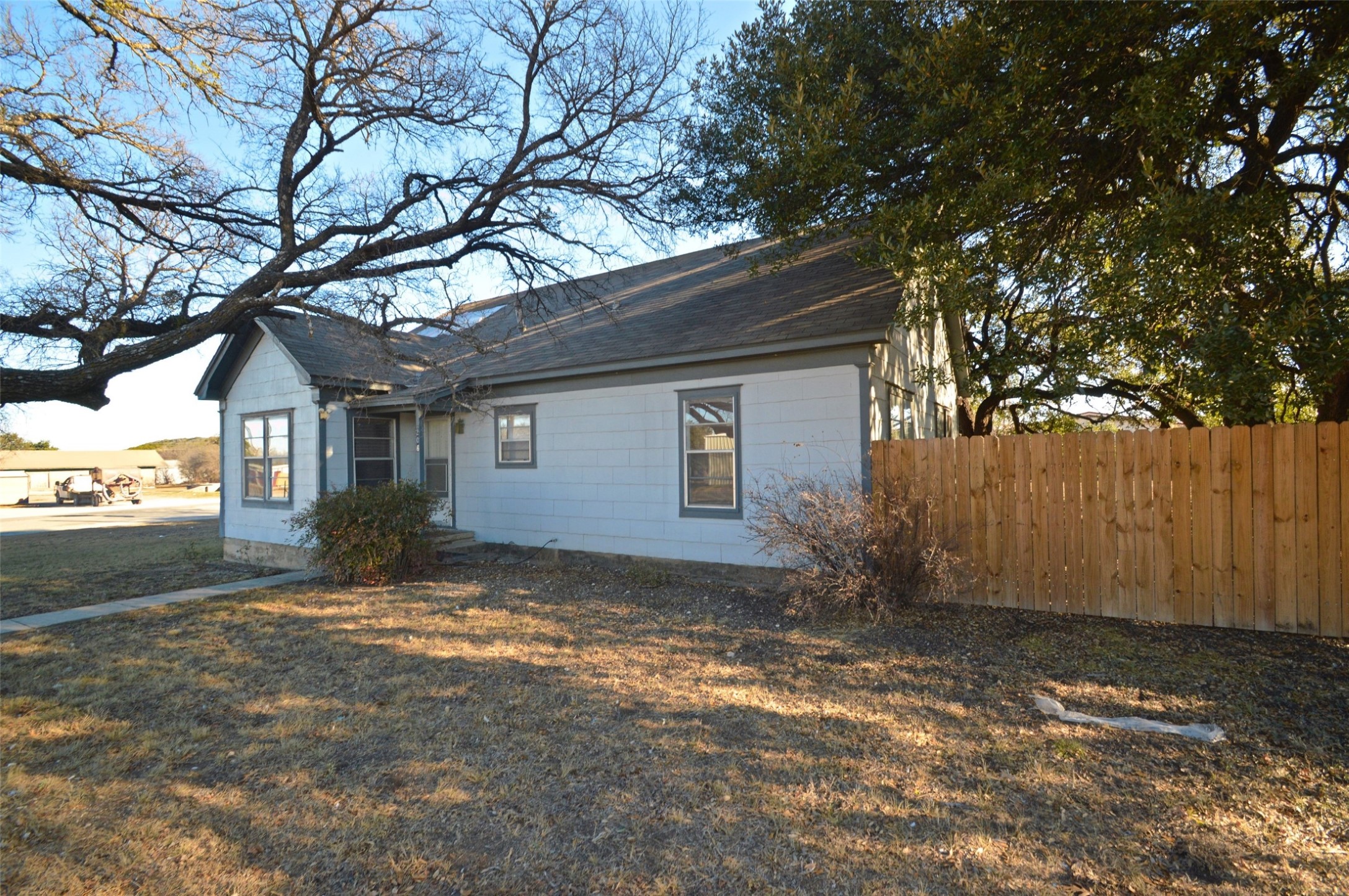 206 N 4th Street Lometa TX 76853