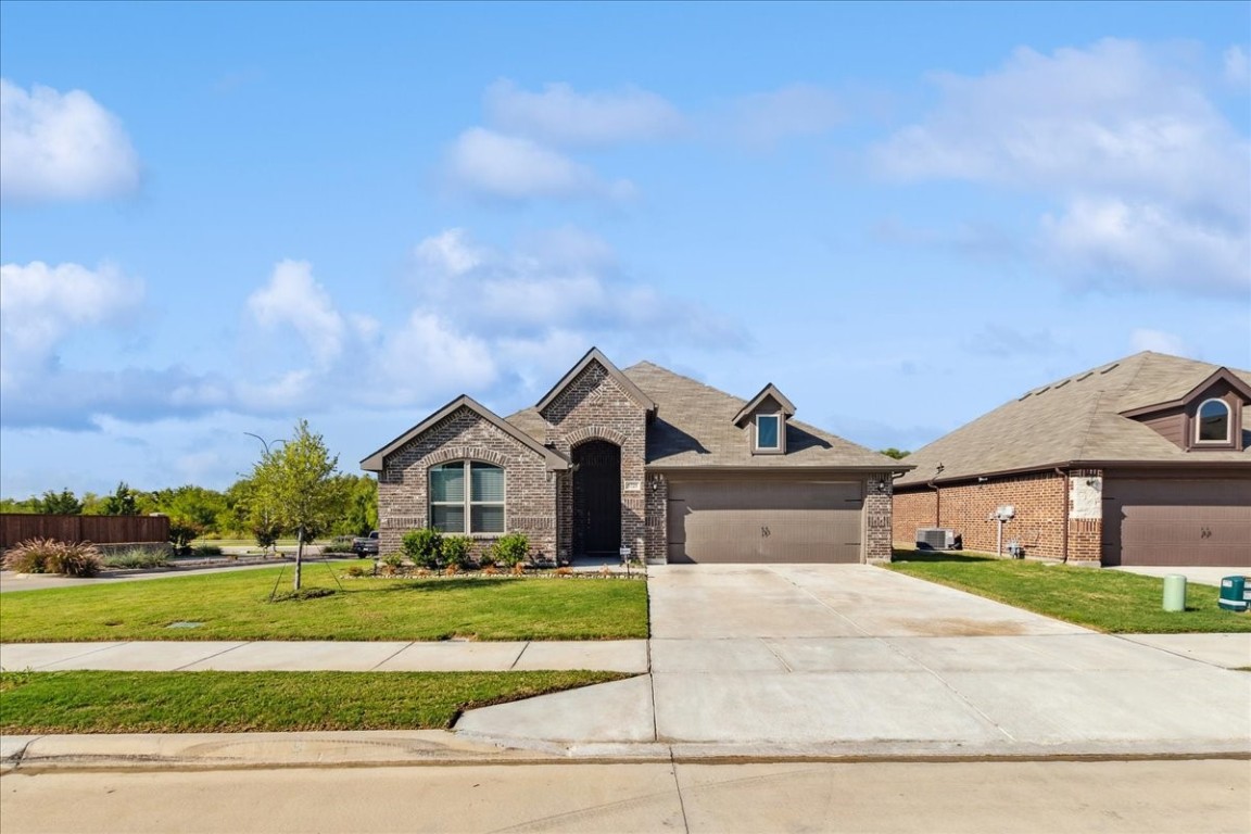 5725 Broad Bay Lane Fort Worth TX 76179