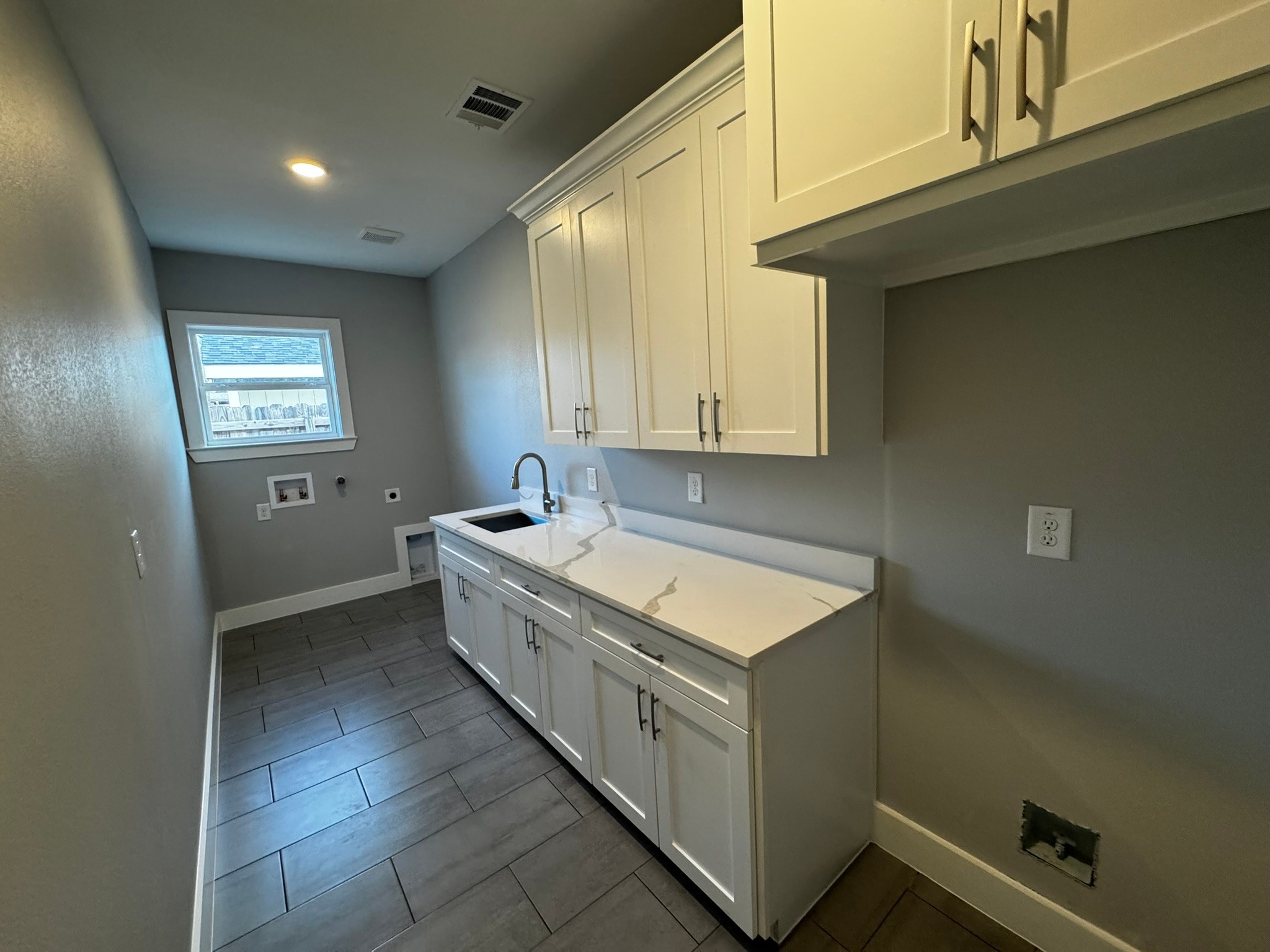 2533 Jonesboro Avenue Dallas TX 75228