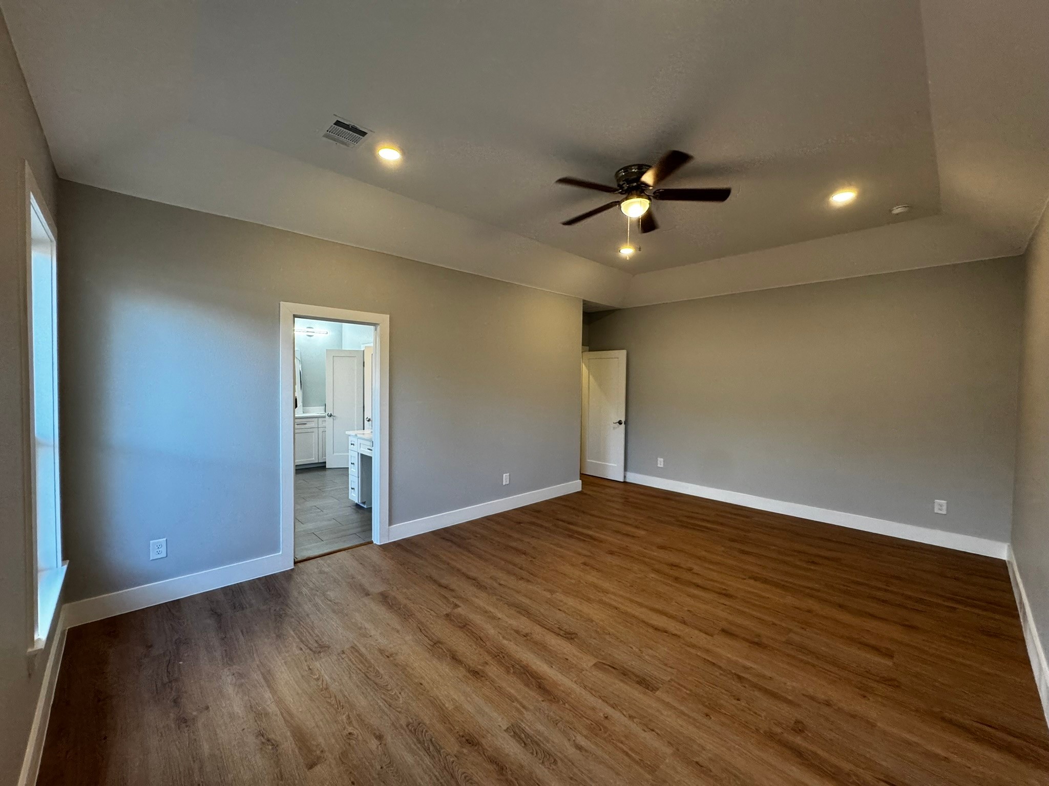 2533 Jonesboro Avenue Dallas TX 75228