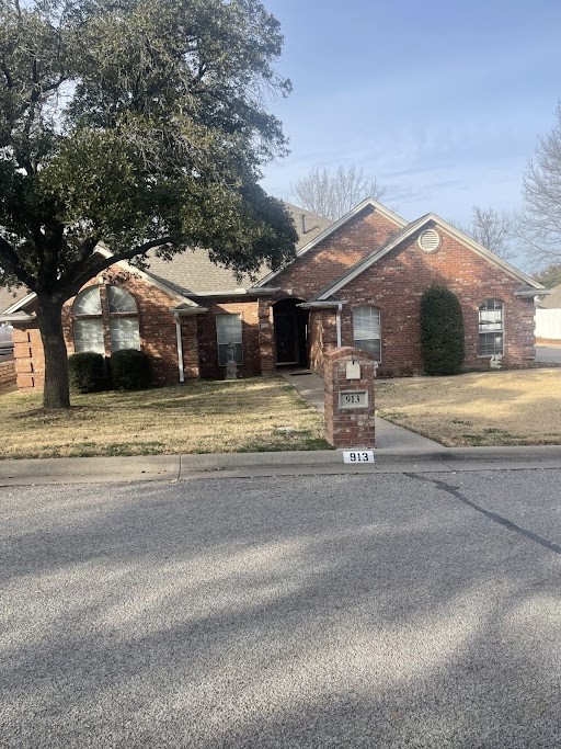 913 Jonathan Court Weatherford TX 76086