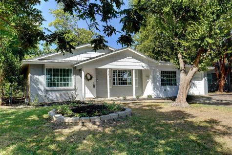 313 N Cottonwood Drive Richardson TX 75080