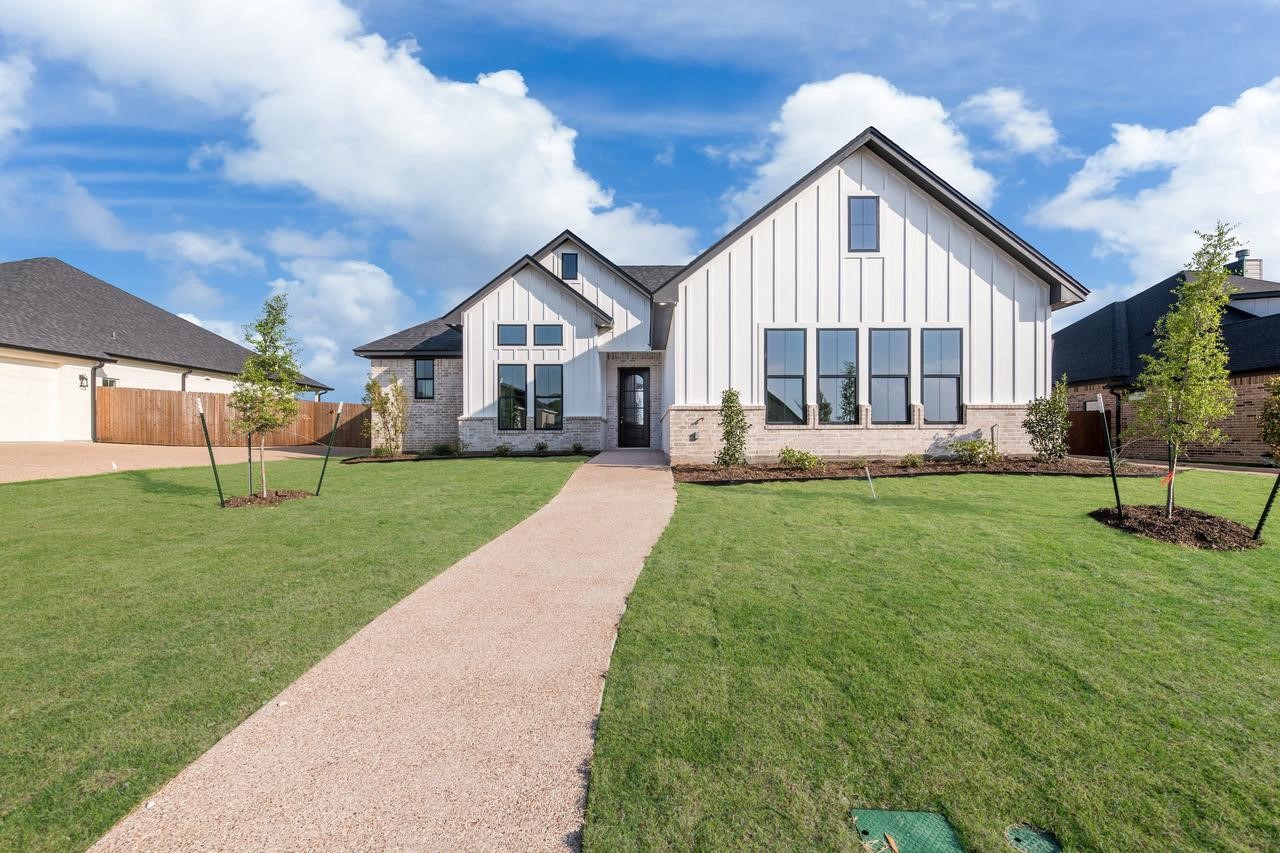 10208 Castleberry Lane Waco TX 76712