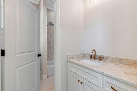 10208 Castleberry Lane Waco TX 76712