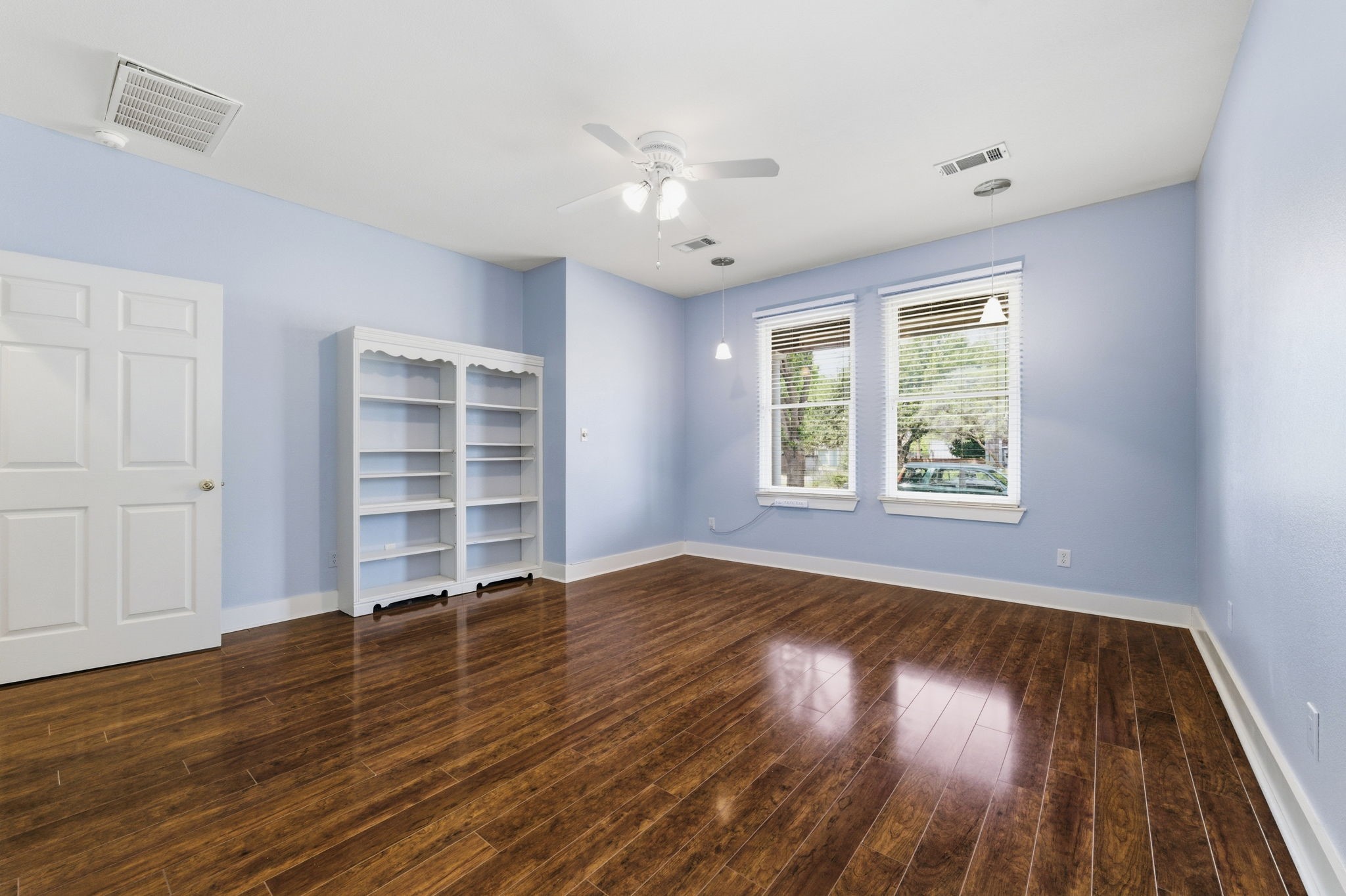 1331 6th Avenue Fort Worth TX 76104