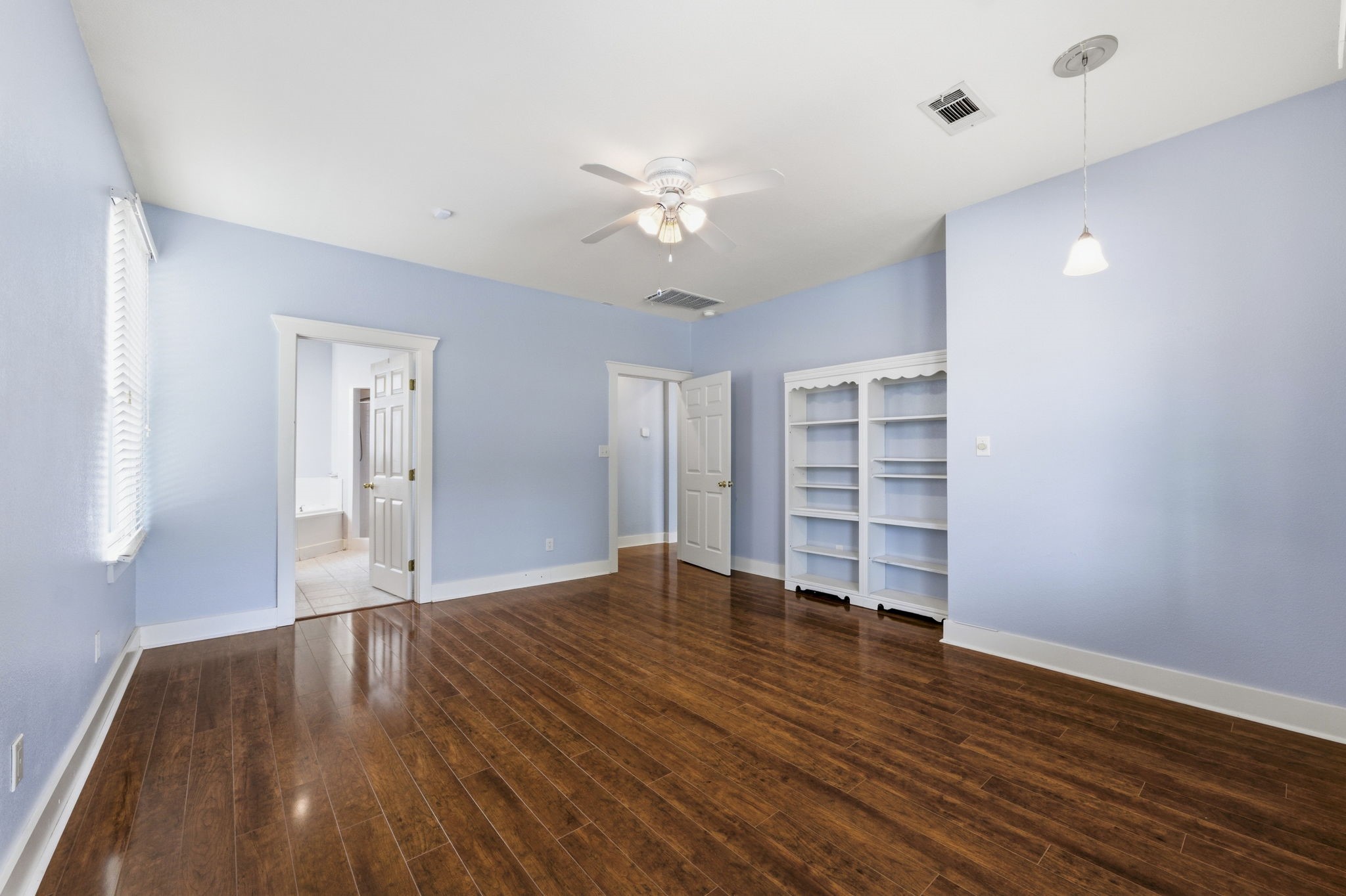 1331 6th Avenue Fort Worth TX 76104