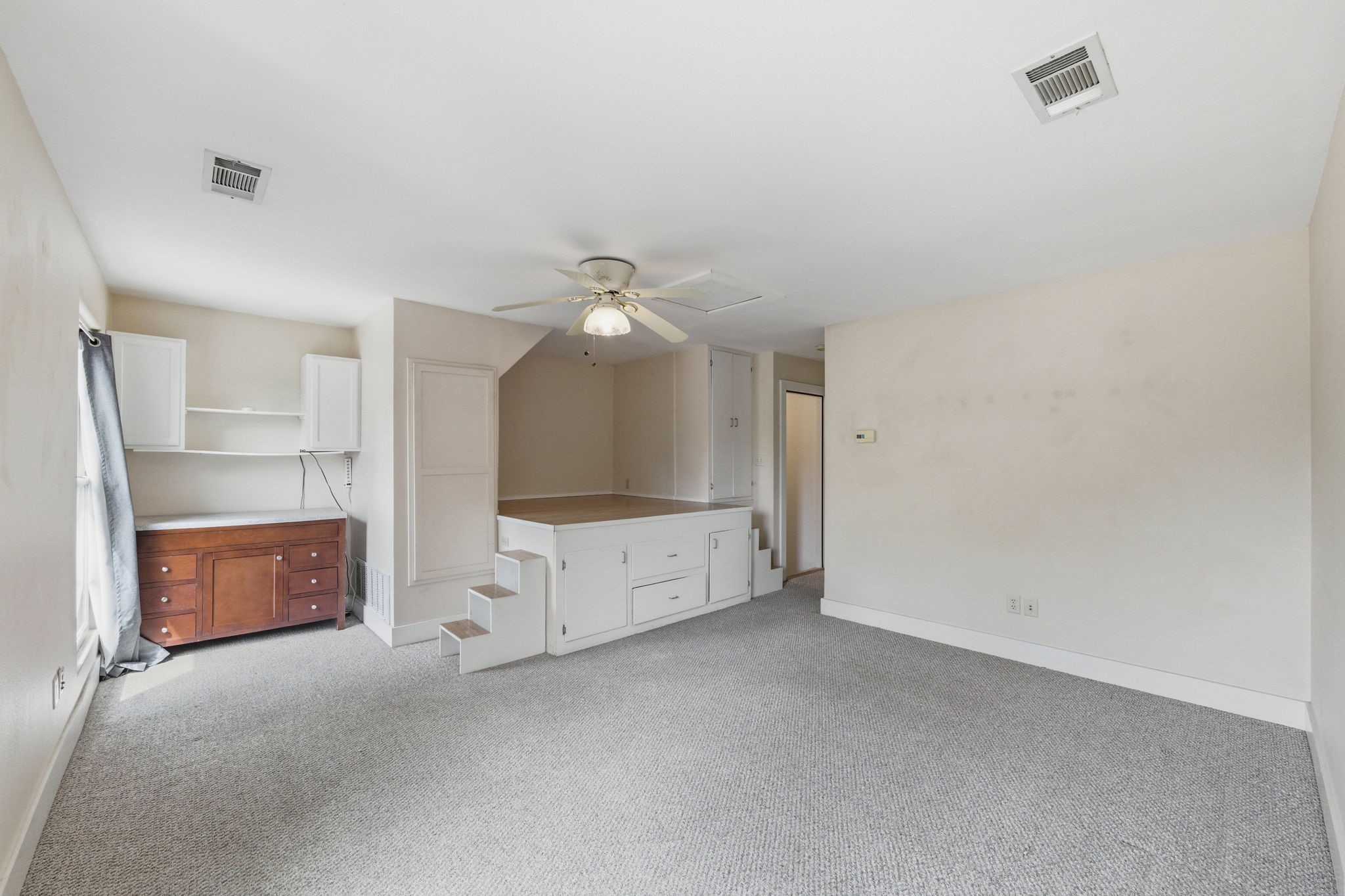 1331 6th Avenue Fort Worth TX 76104