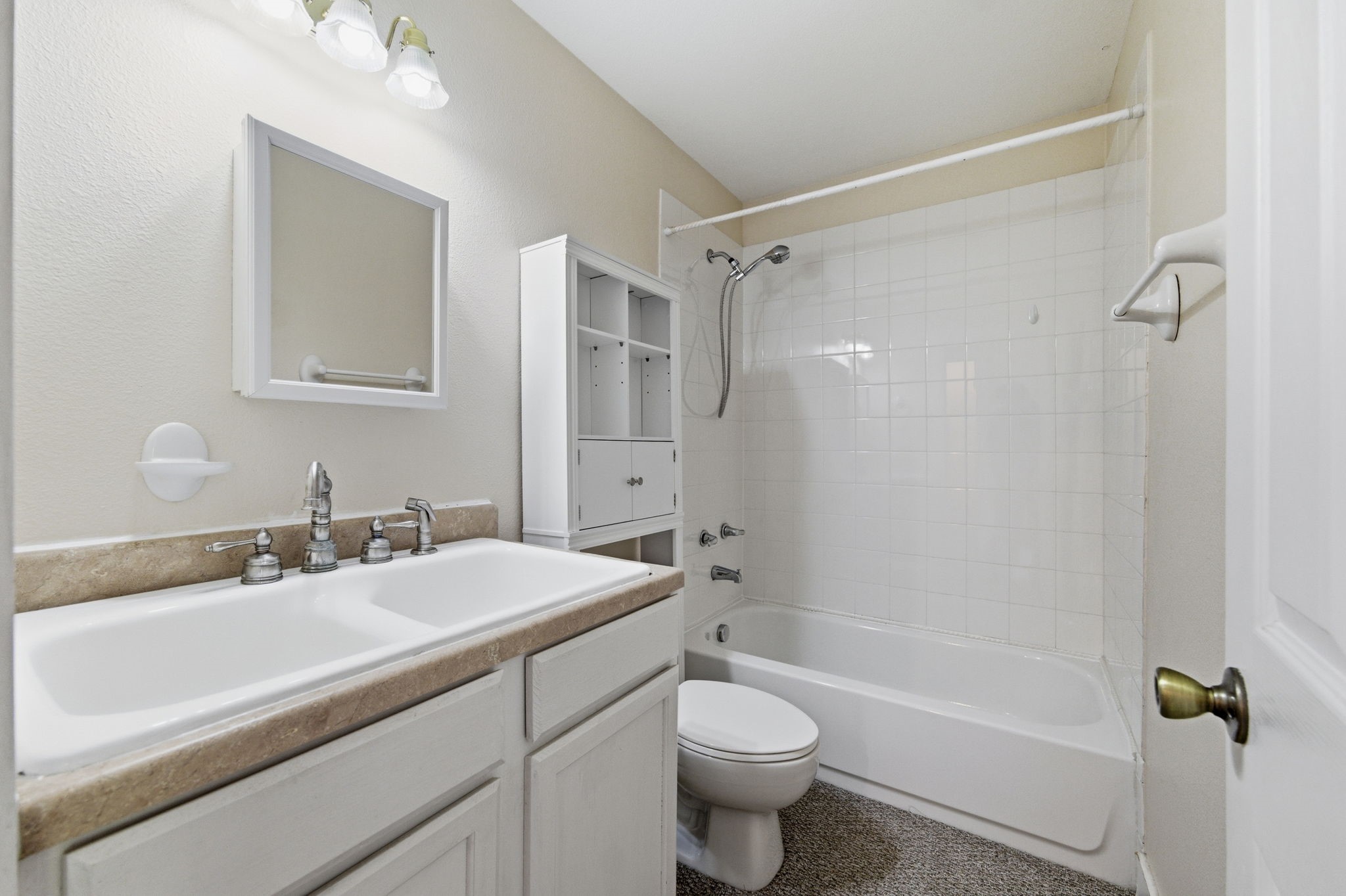 1331 6th Avenue Fort Worth TX 76104