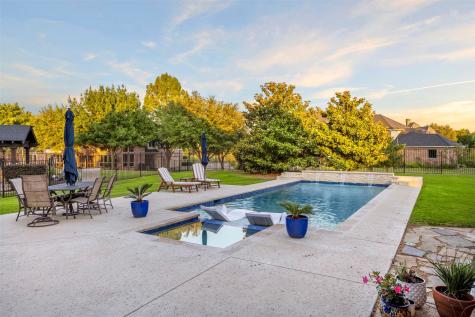1302 Featherwood Drive Murphy TX 75094