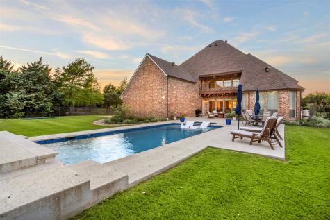 1302 Featherwood Drive Murphy TX 75094