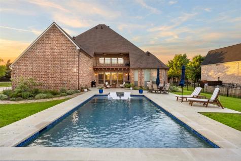 1302 Featherwood Drive Murphy TX 75094
