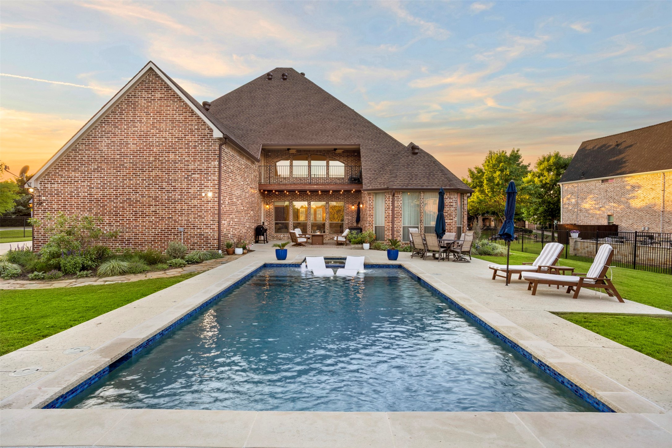 1302 Featherwood Drive Murphy TX 75094