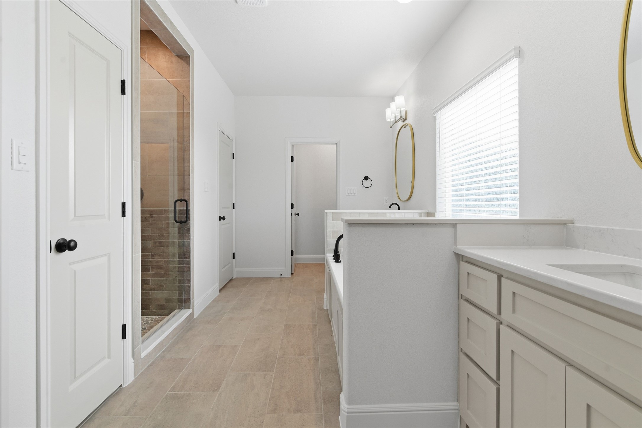 555 Hidden Lake Bluff Dale TX 76433
