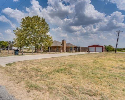 833 Isom Road Ennis TX 75119