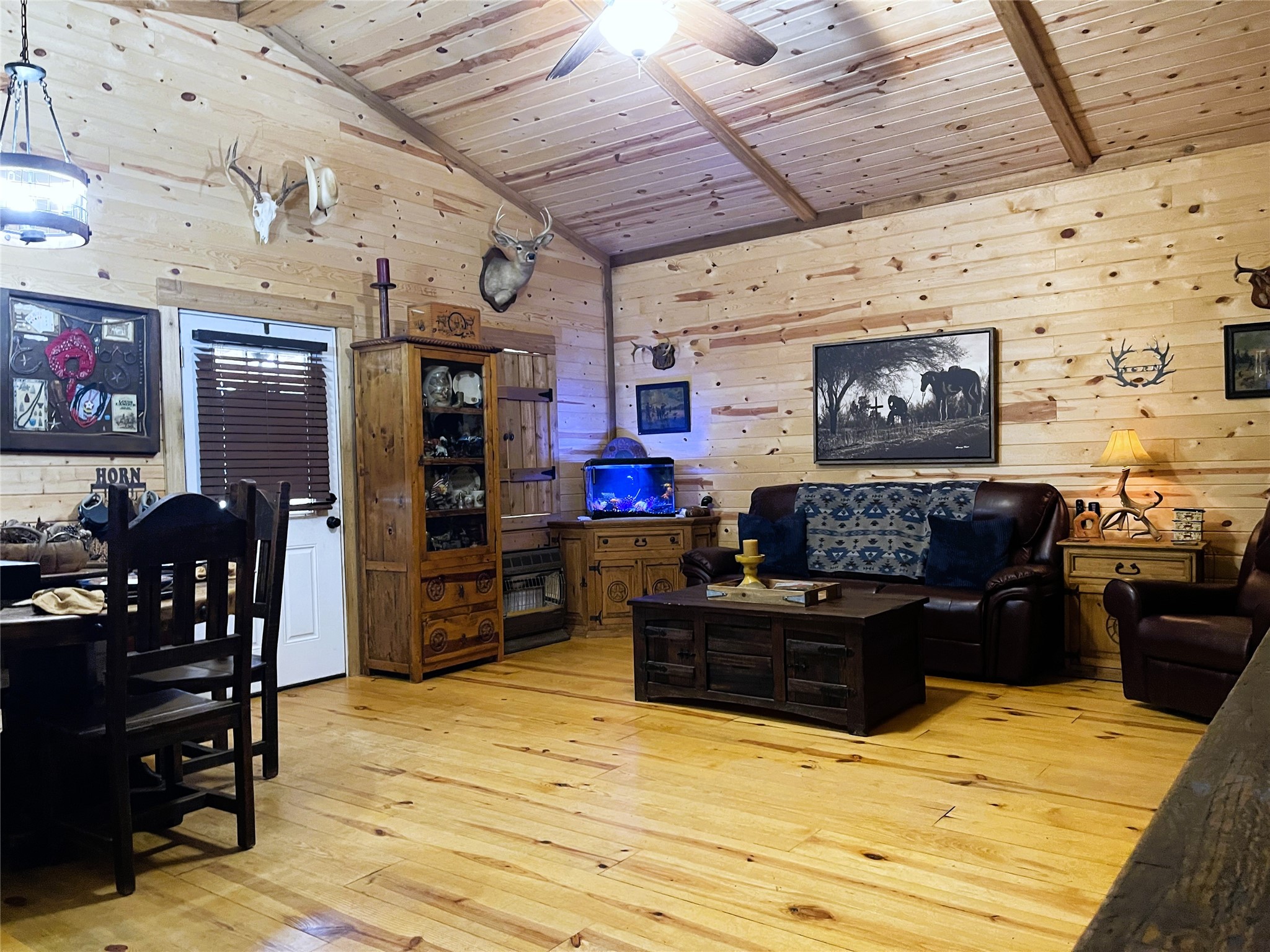233 Pr 247 Oakwood TX 75855
