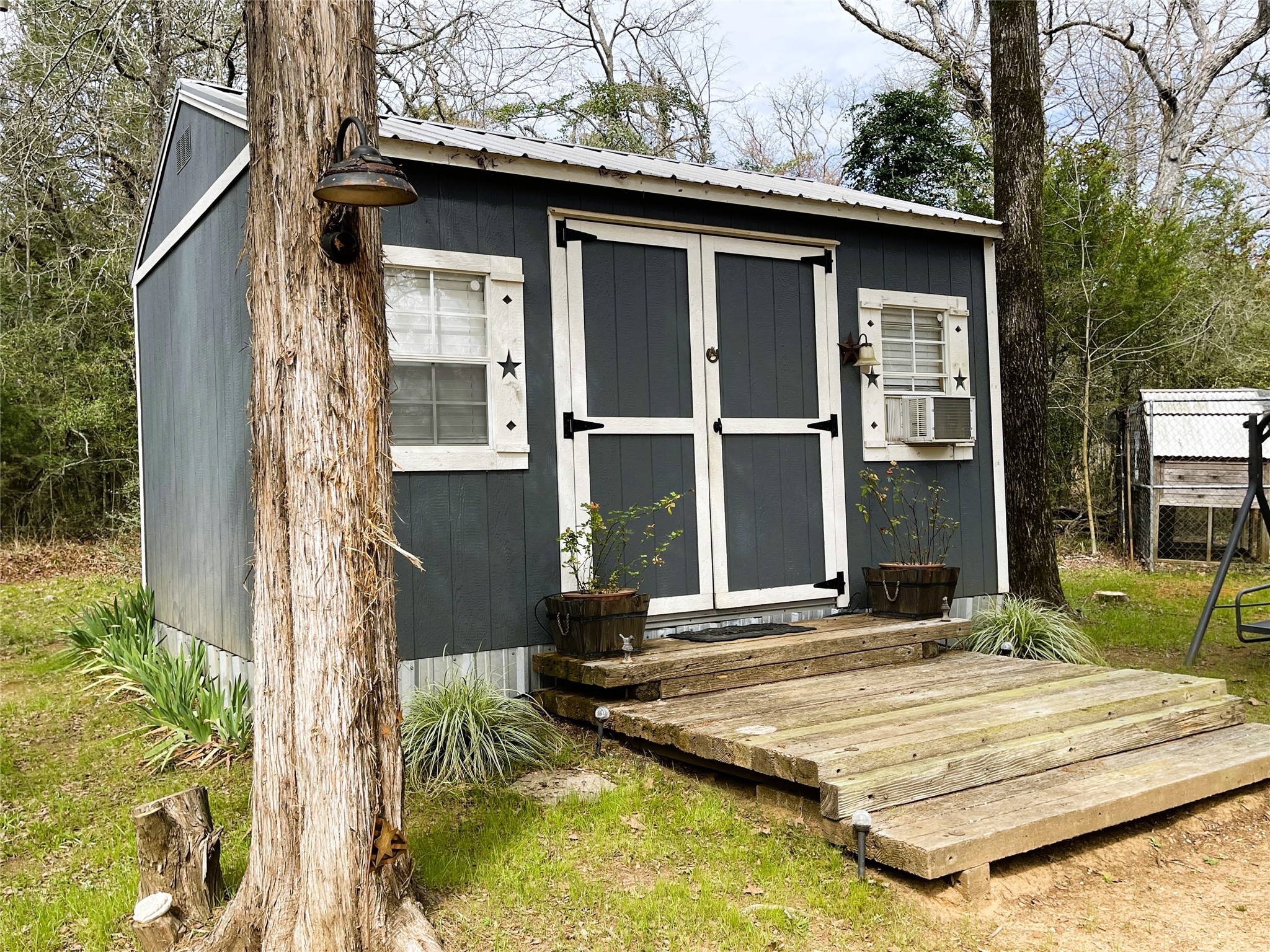 233 Pr 247 Oakwood TX 75855