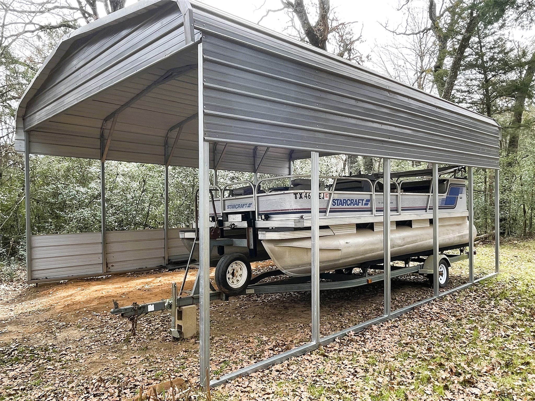 233 Pr 247 Oakwood TX 75855