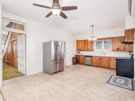 702 Avenue B Santa Anna TX 76878