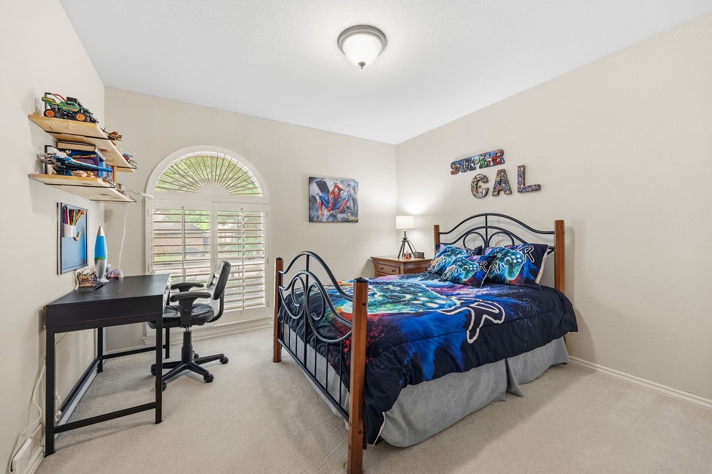 5943 Bent Creek Trail Dallas TX 75252