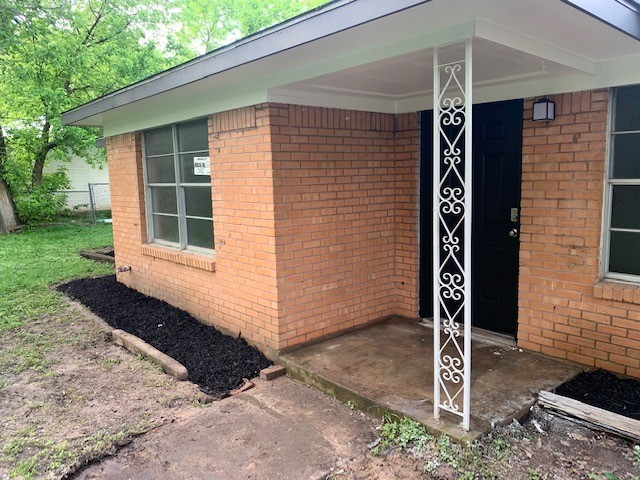 606 N Spencer Street Lacy Lakeview TX 76705