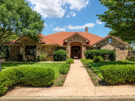 707 Craig Street Hillsboro TX 76645