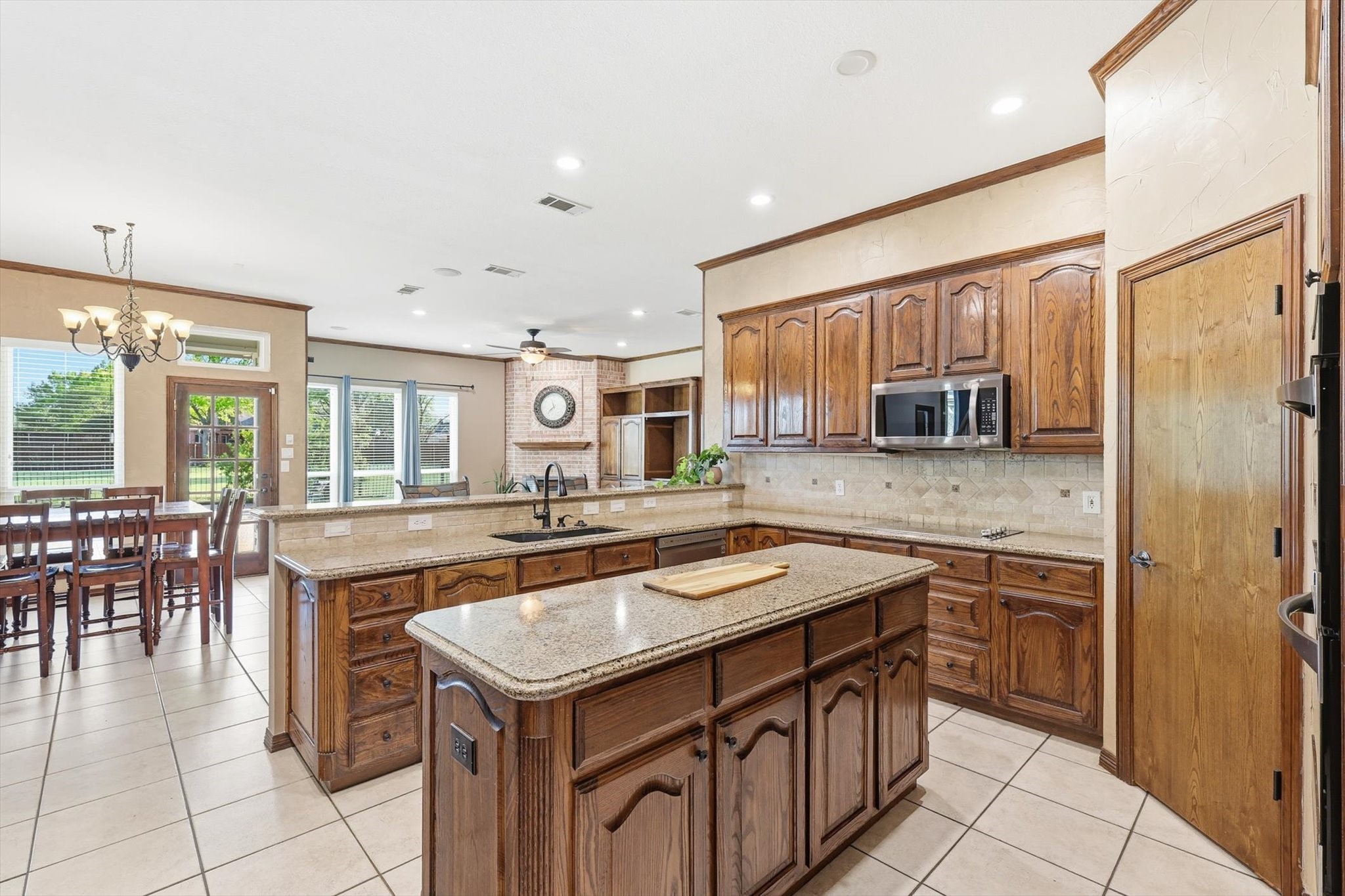 3308 Benbrook Cove Corinth TX 76208