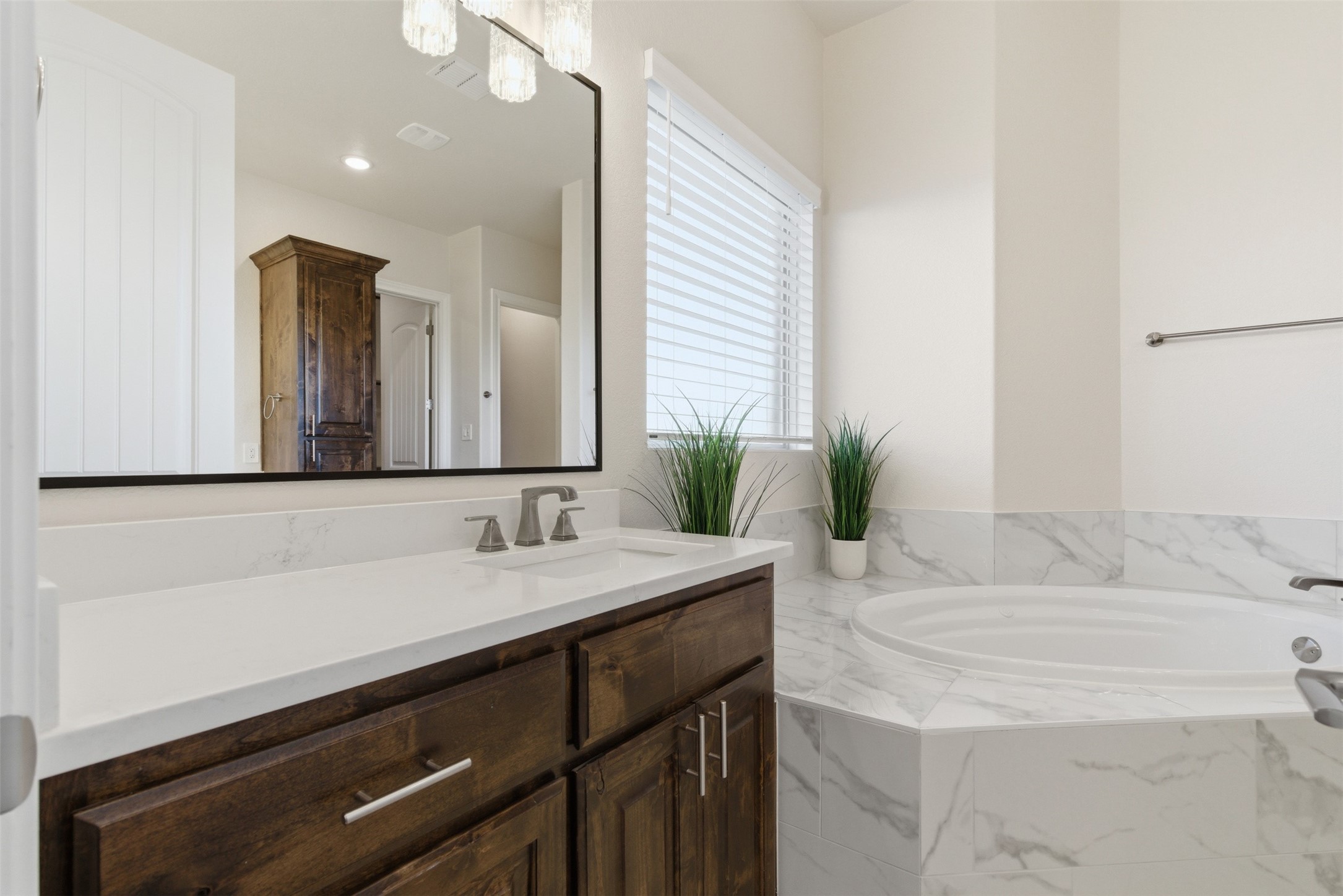 429 Hartley Way Azle TX 76020