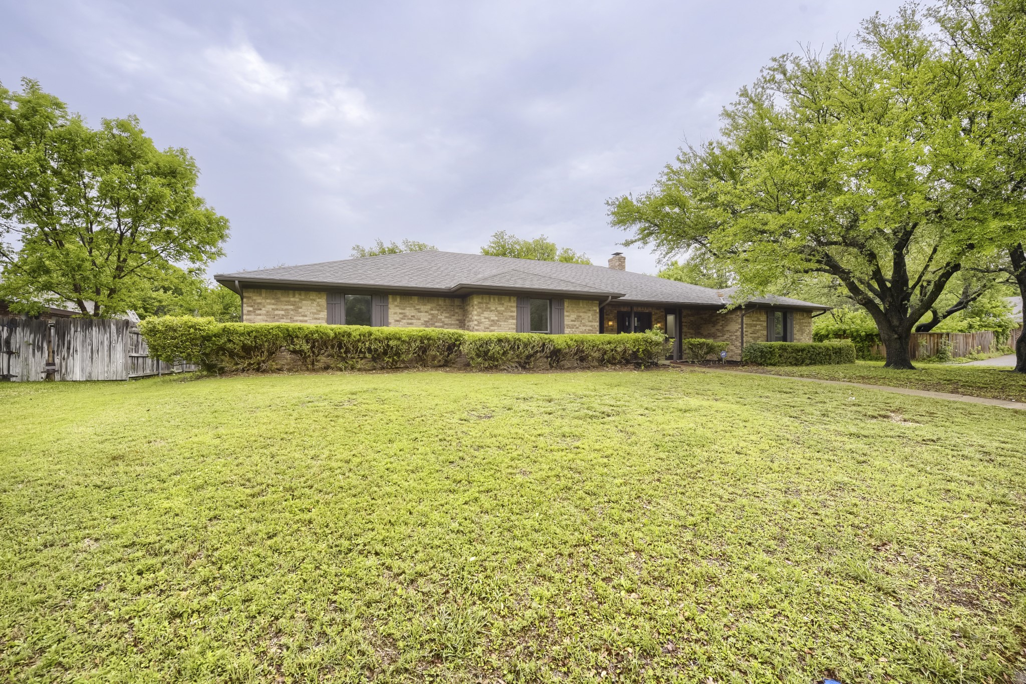 1203 Westminister Lane Duncanville TX 75137