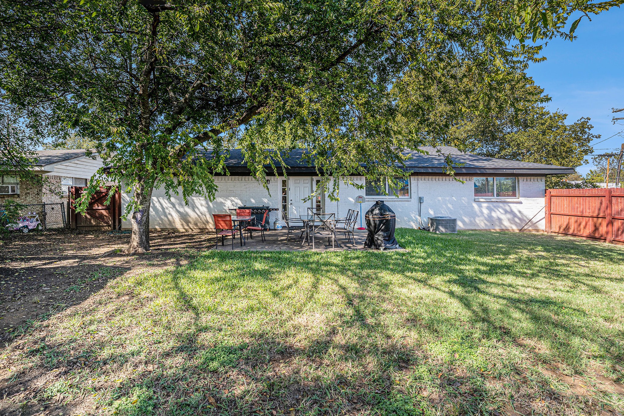 807 Poindexter Avenue Cleburne TX 76033