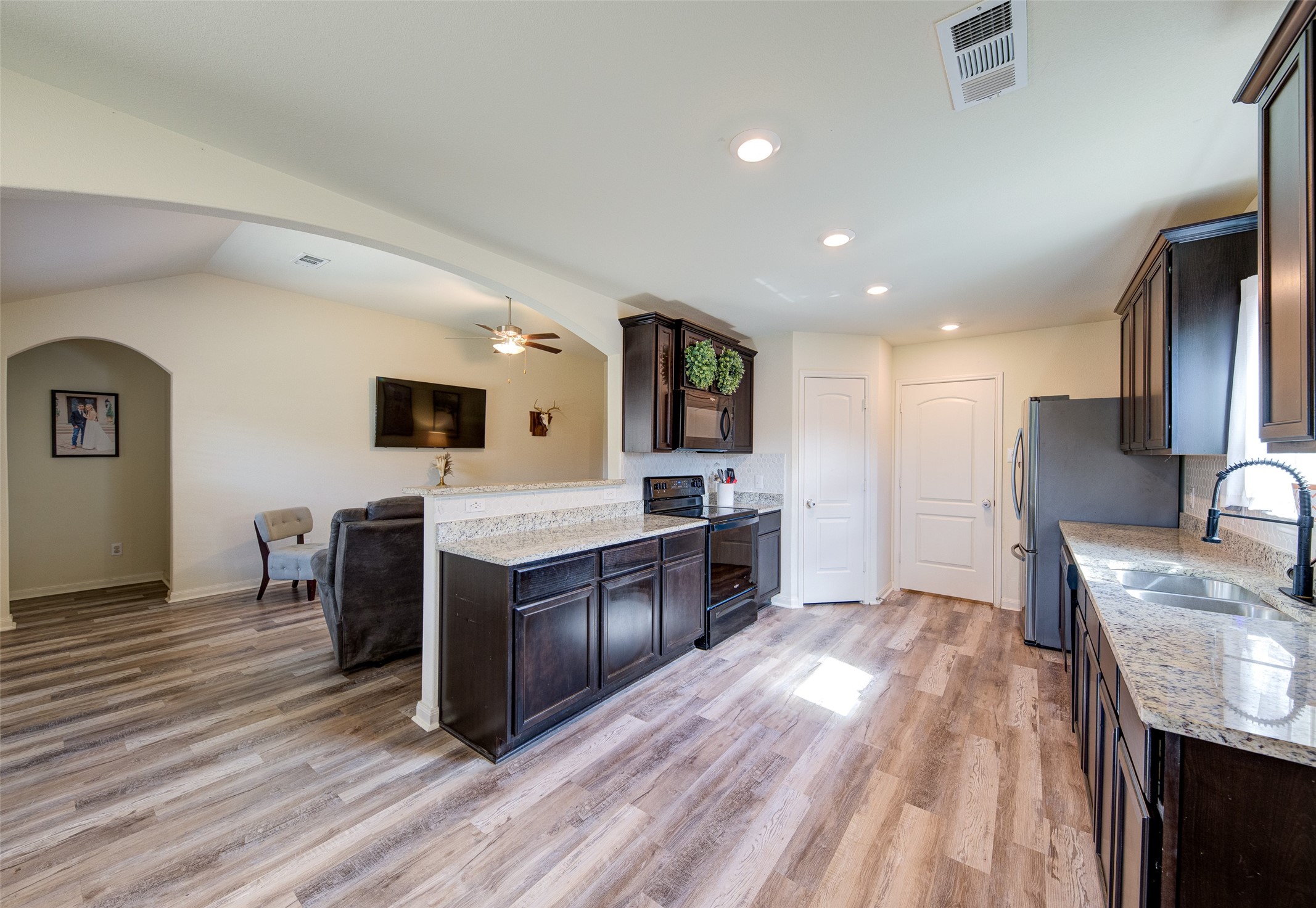3003 Watercrest Drive Sanger TX 76266