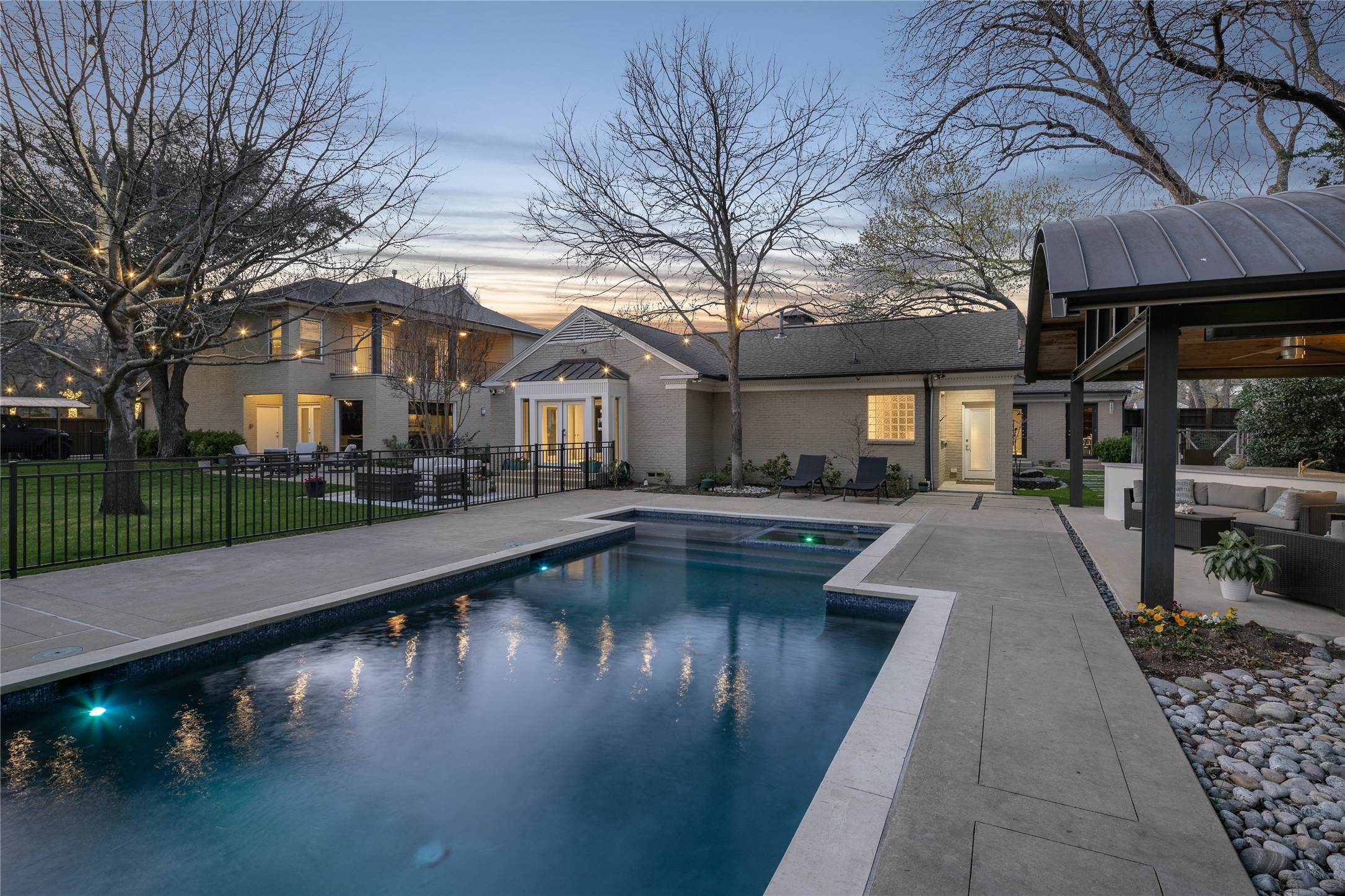 4910 Crooked Lane Dallas TX 75229