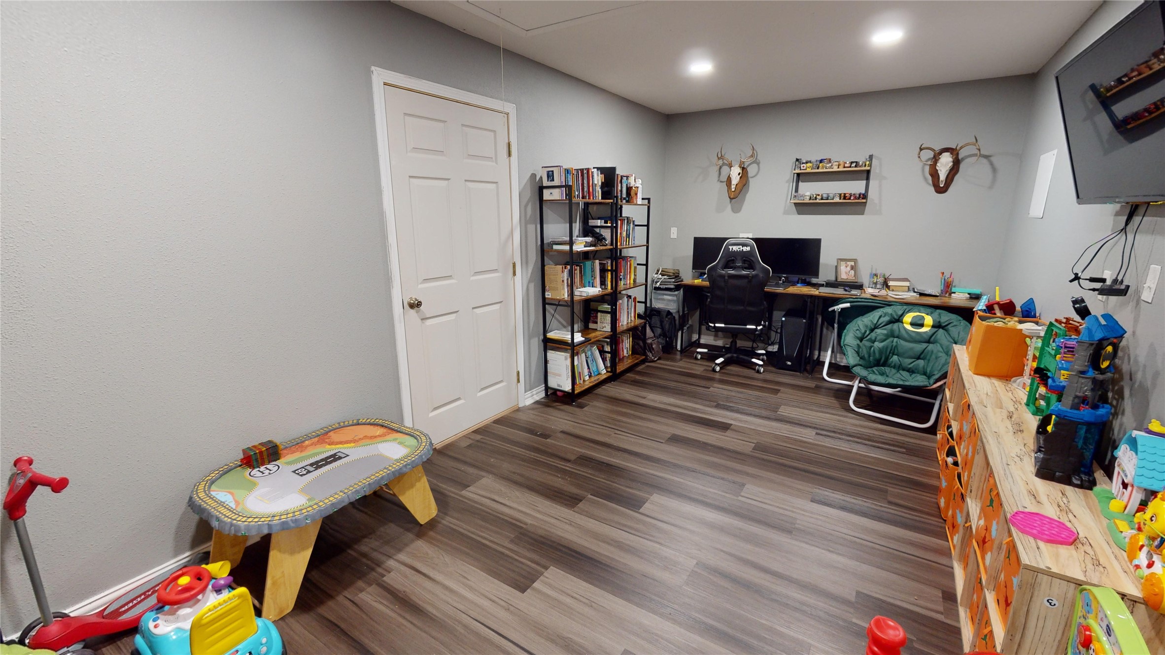 404 Hyde Park Drive Chandler TX 75758
