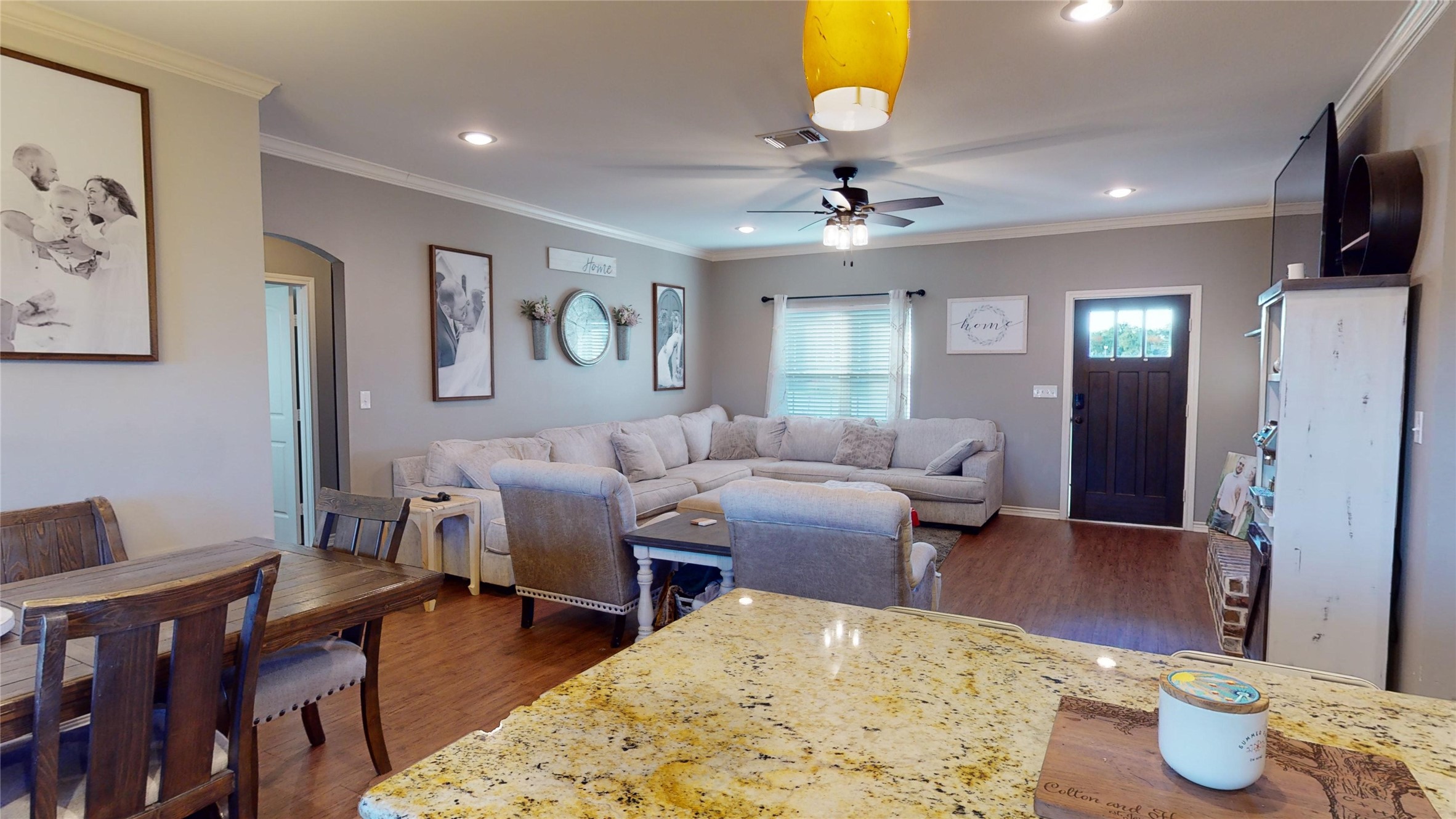 404 Hyde Park Drive Chandler TX 75758