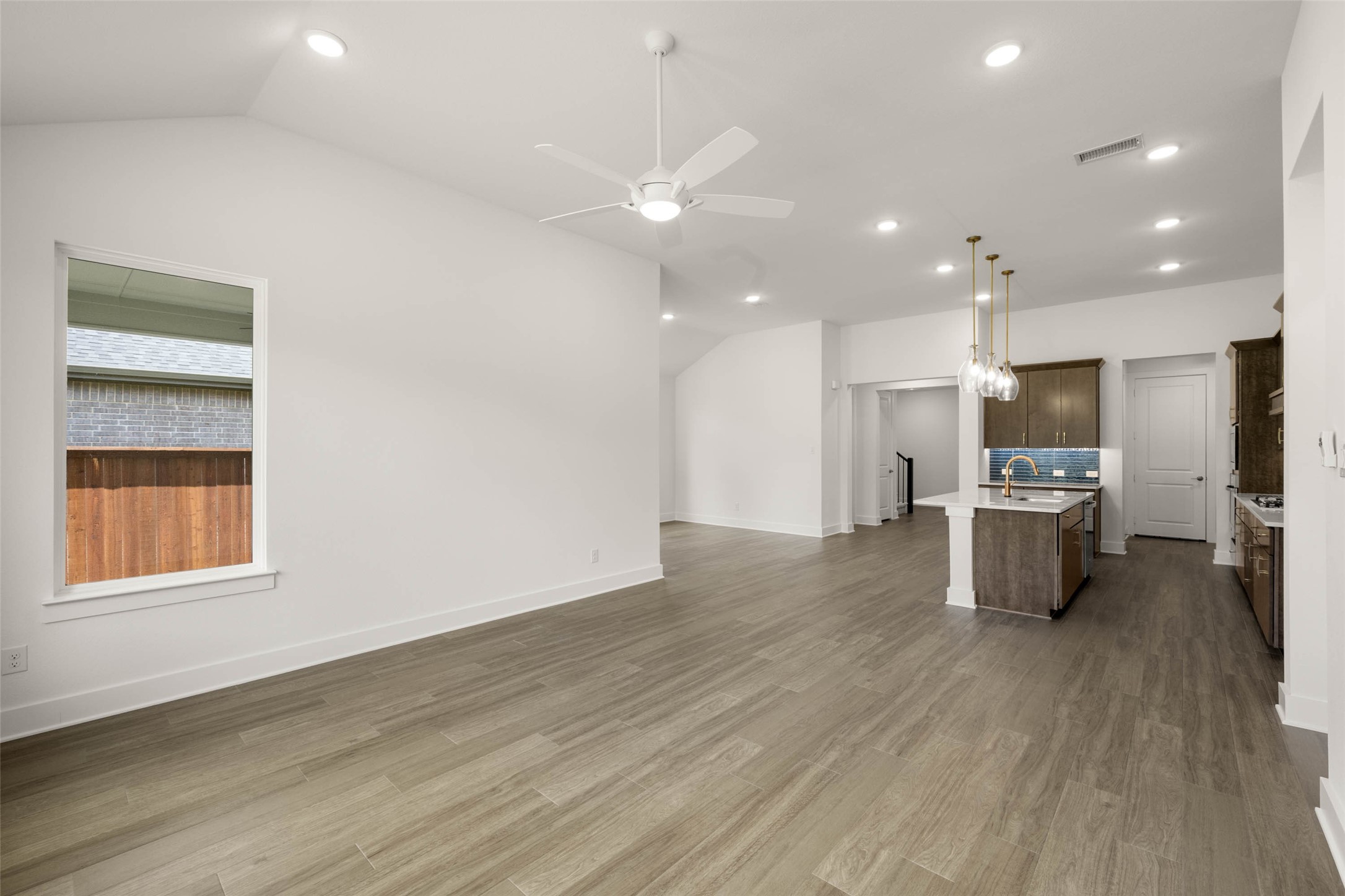 2223 Shady Elm Midlothian TX 76065