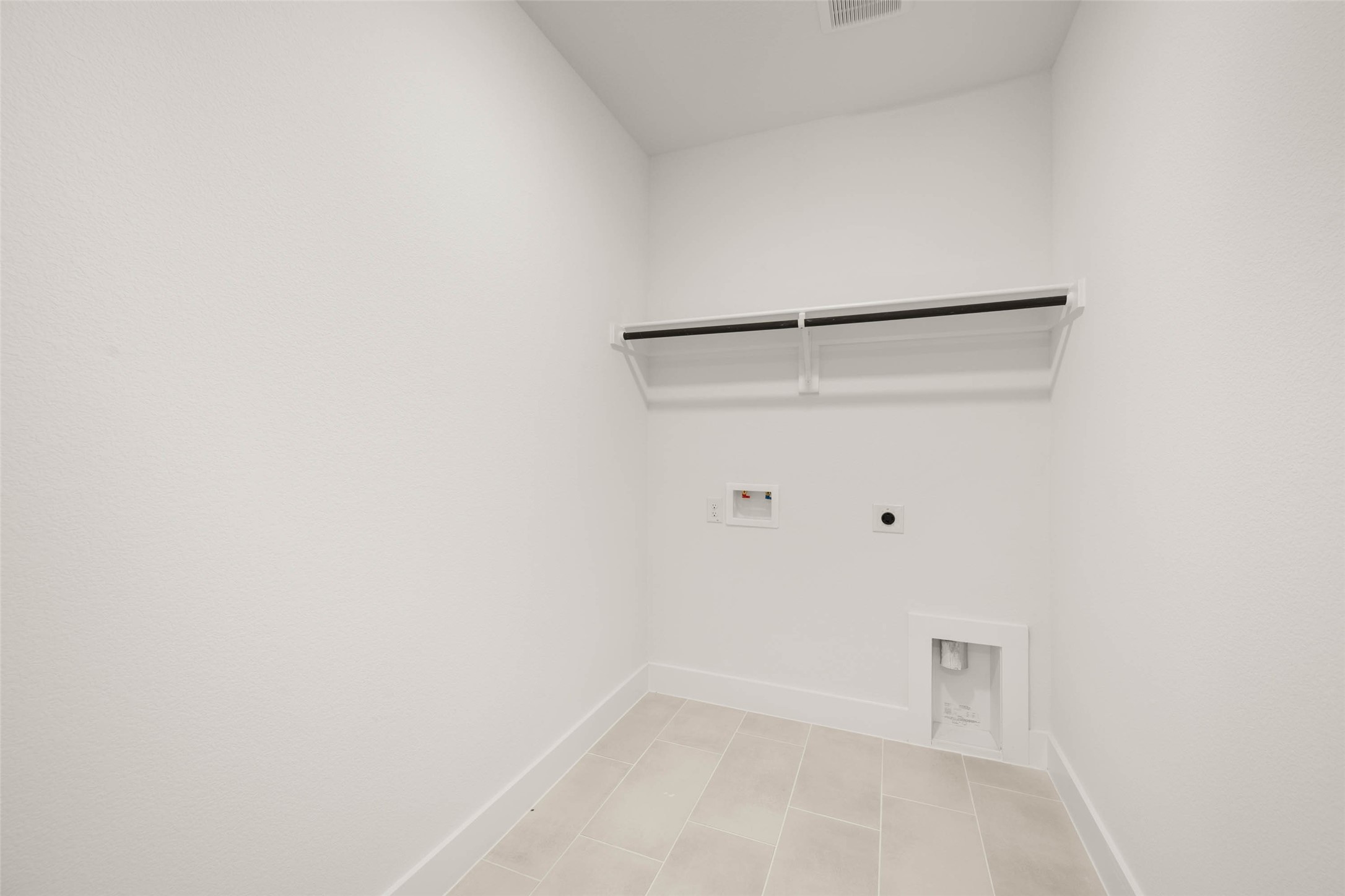 2223 Shady Elm Midlothian TX 76065