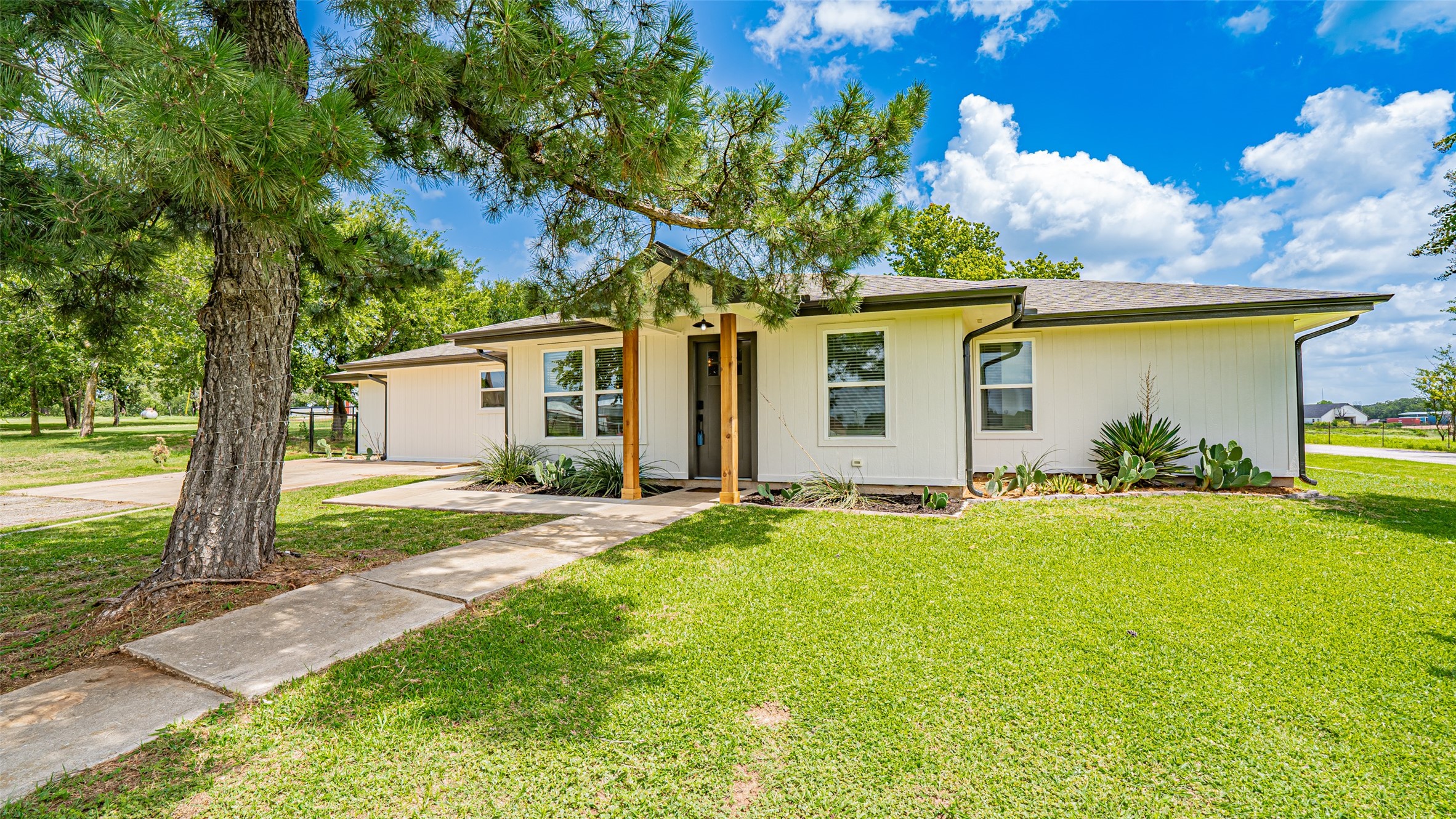 4200 Greenwood Road Weatherford TX 76088