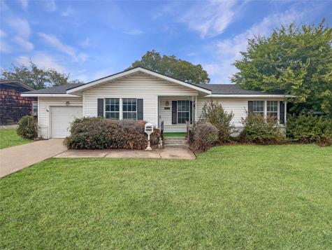 5305 Ira Street Haltom City TX 76117