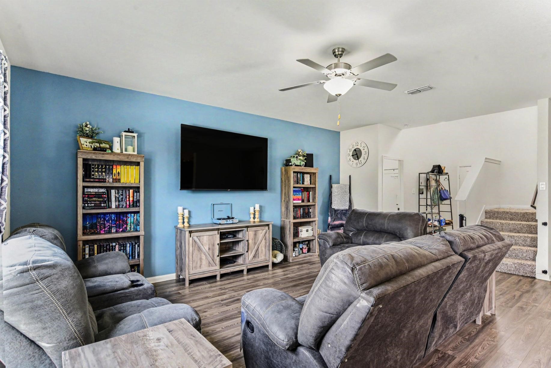1947 Hollywood Drive Seagoville TX 75159