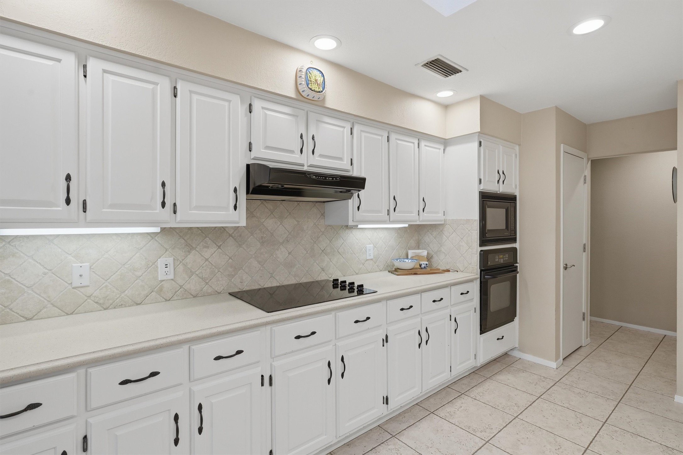 5744 Ledgestone Drive Fort Worth TX 76132