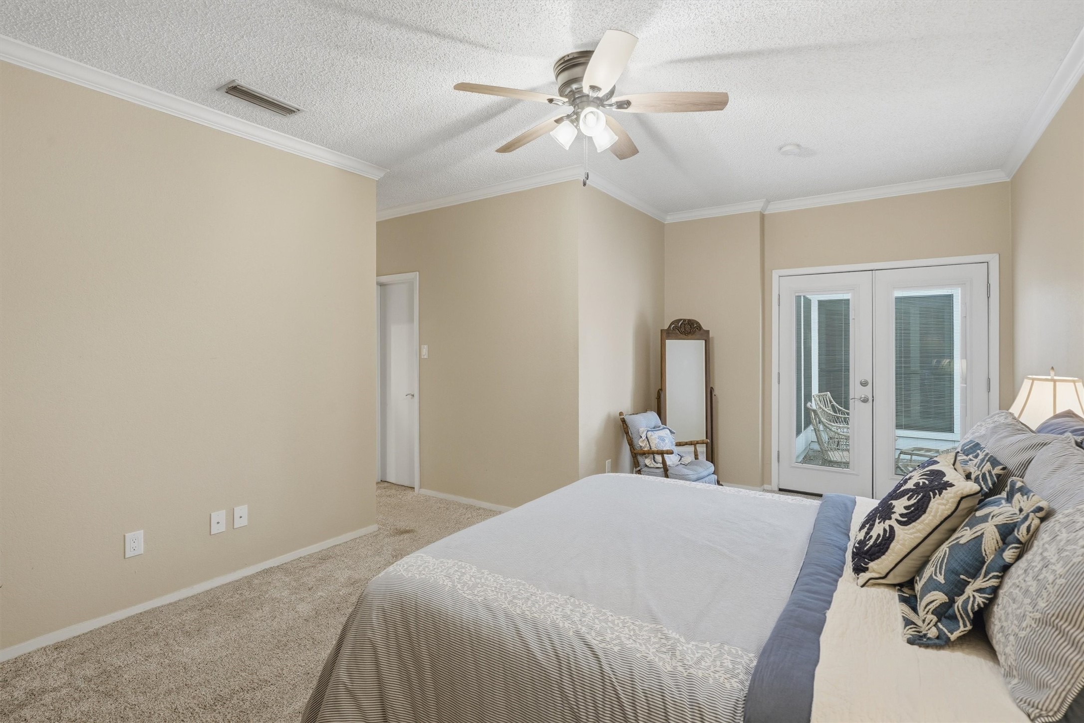 5744 Ledgestone Drive Fort Worth TX 76132