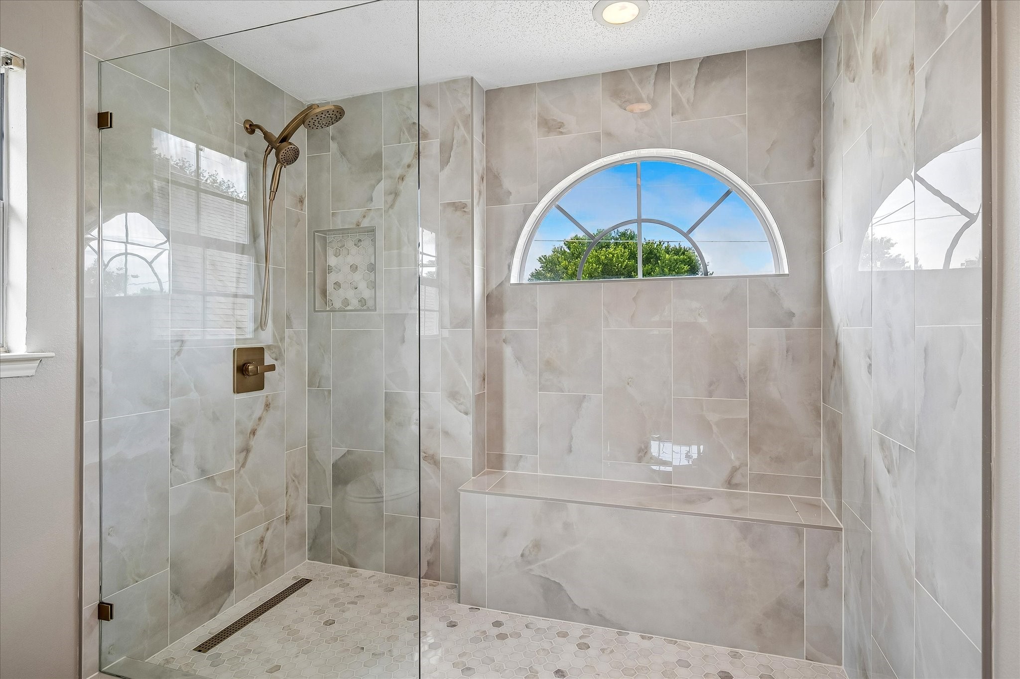 6227 Cupertino Trail Dallas TX 75252