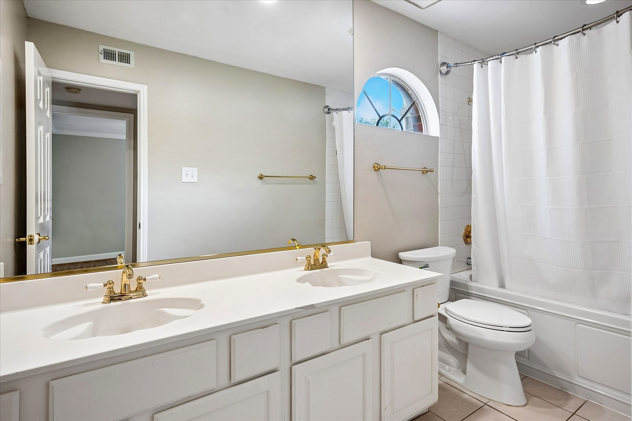 6227 Cupertino Trail Dallas TX 75252