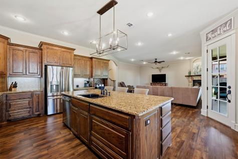 201 Hillside Lane Lindsay TX 76250