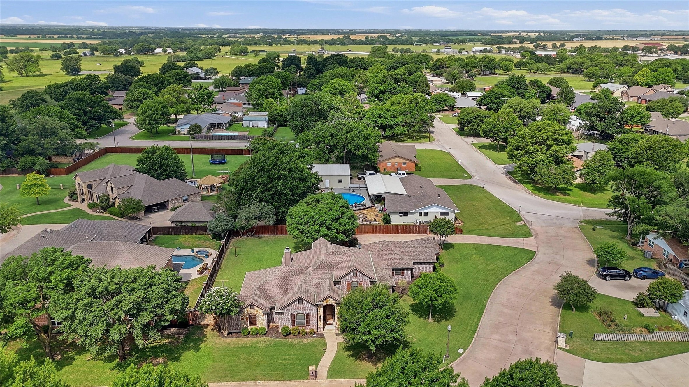 201 Hillside Lane Lindsay TX 76250