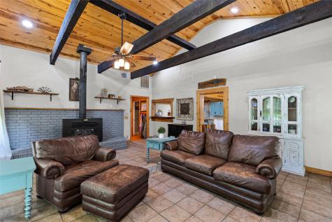 1422 County Road 1036 Greenville TX 75401