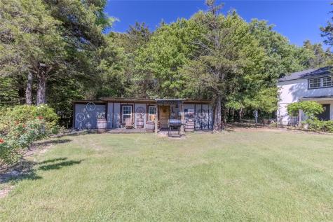 1422 County Road 1036 Greenville TX 75401