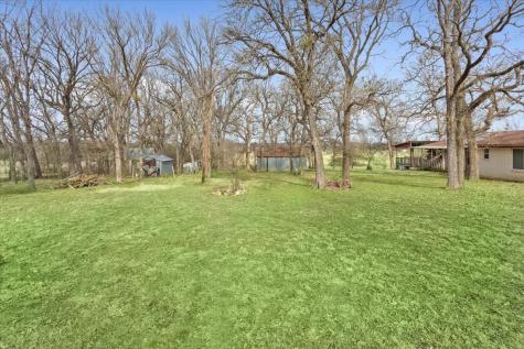 1832 W White Oak Road West TX 76691
