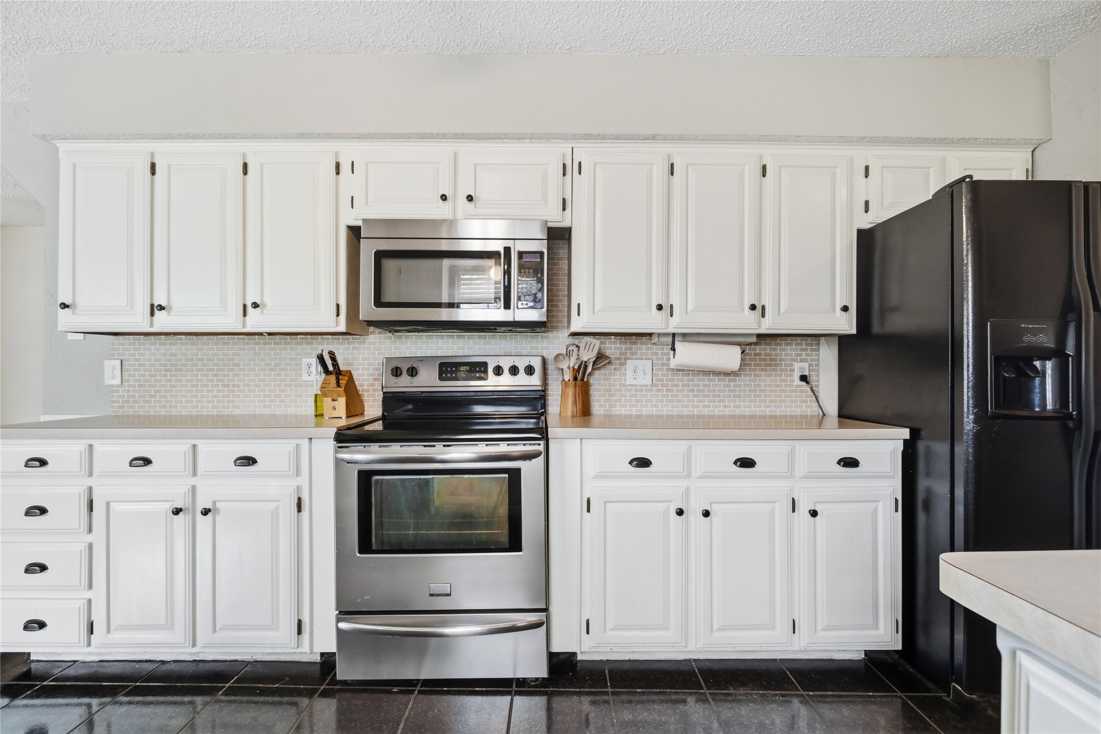 6604 Gillis Johnson Fort Worth TX 76179
